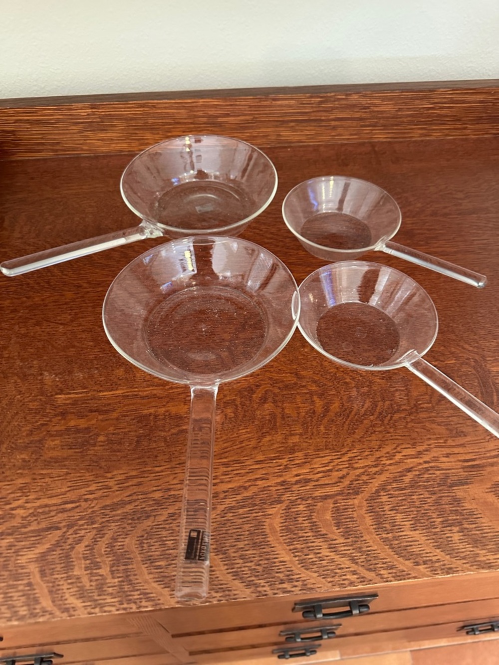 Clear Glass pans - Set of 4 high end Spanish brand